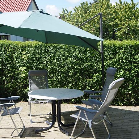 Ferienwohnungen Am Kleinen See Bergen Auf Rugen Exteriör bild