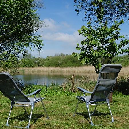 Ferienwohnungen Am Kleinen See Bergen Auf Rugen Exteriör bild