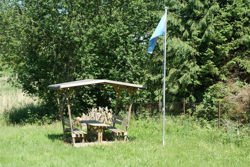 Ferienwohnungen Am Kleinen See Bergen Auf Rugen Exteriör bild